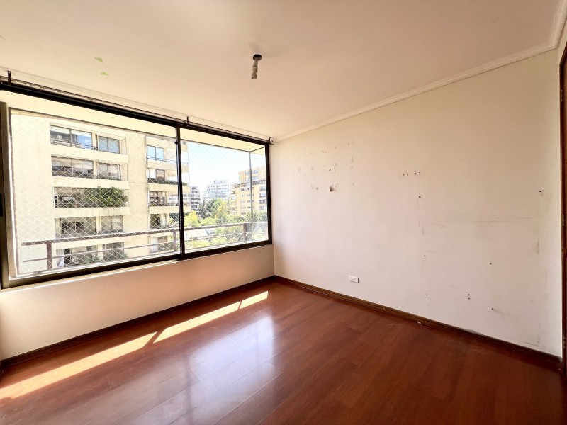 Espacios Amplios, Gran Terraza y Vista 4D3B+2E1B