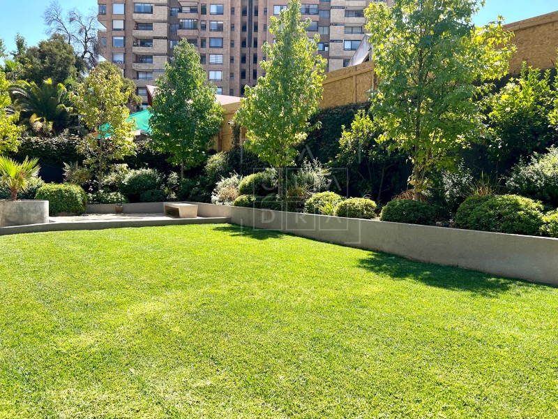 Increible Terraza, Seminuevo 3D3B+Estar+3E1B