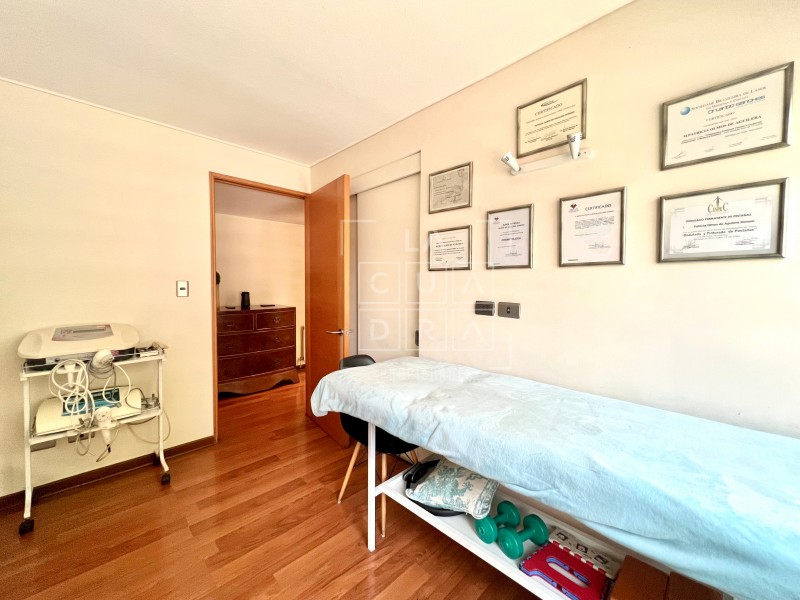 Amplio, Bien Conectado, Remodelado 4D3B+1E1B
