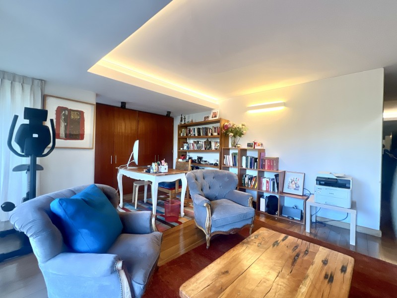Amoblado, Vista Al Club de Golf, 3D3B+Estar+2E1B