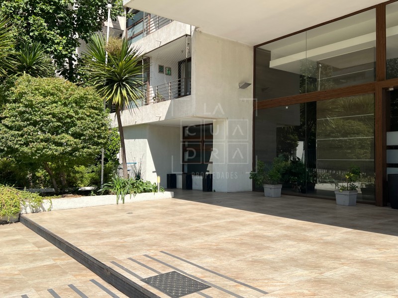 Impecable, Vistas A Jardines Interiores, 3D2B+Sala+2E1B