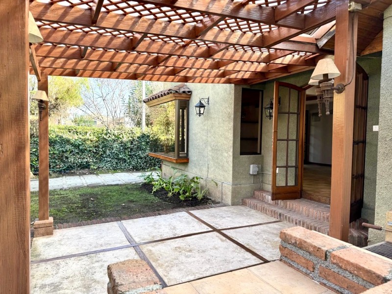 Amplia, Remodelada, 4D3B+Estar+2E
