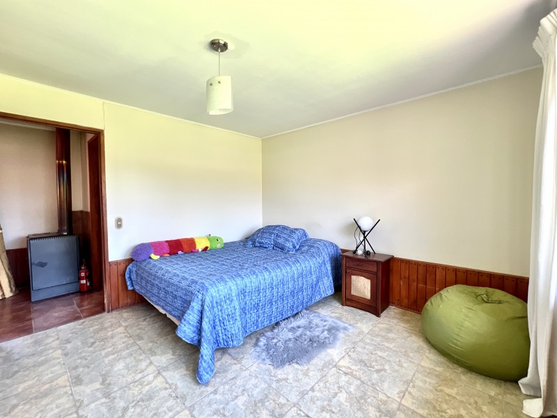 Gran Casa Con Parque, 5D4B + Estar + Depto + Bodegas