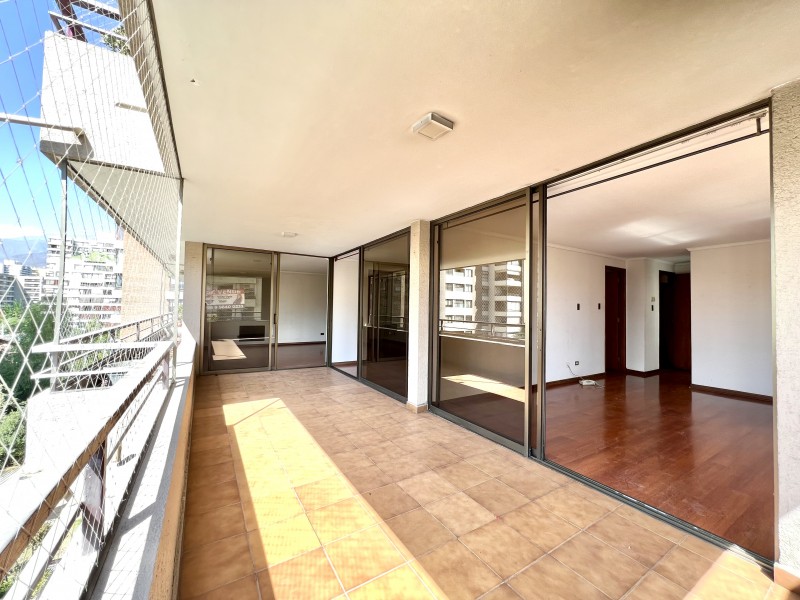 Espacios Amplios, Gran Terraza y Vista 4D3B+2E1B