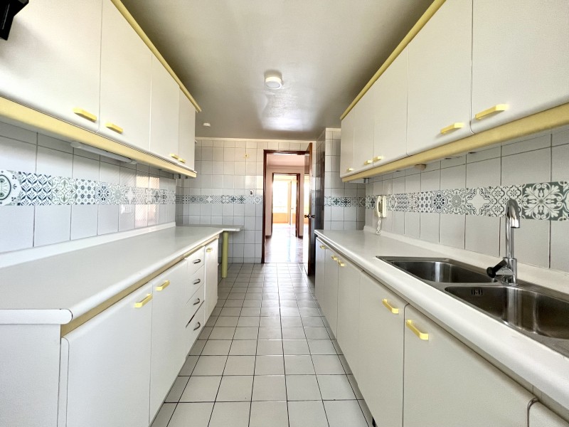 Espacios Amplios, Gran Terraza y Vista 4D3B+2E1B