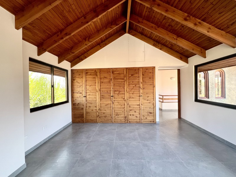 Amplia, Remodelada, 4D3B+Estar+2E