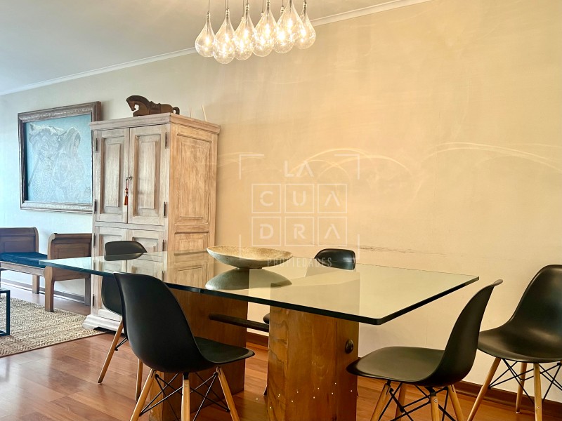 Amplio, Bien Conectado, Remodelado 4D3B+1E1B