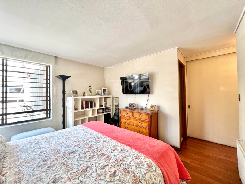 Amplio, Bien Conectado, Remodelado 4D3B+1E1B