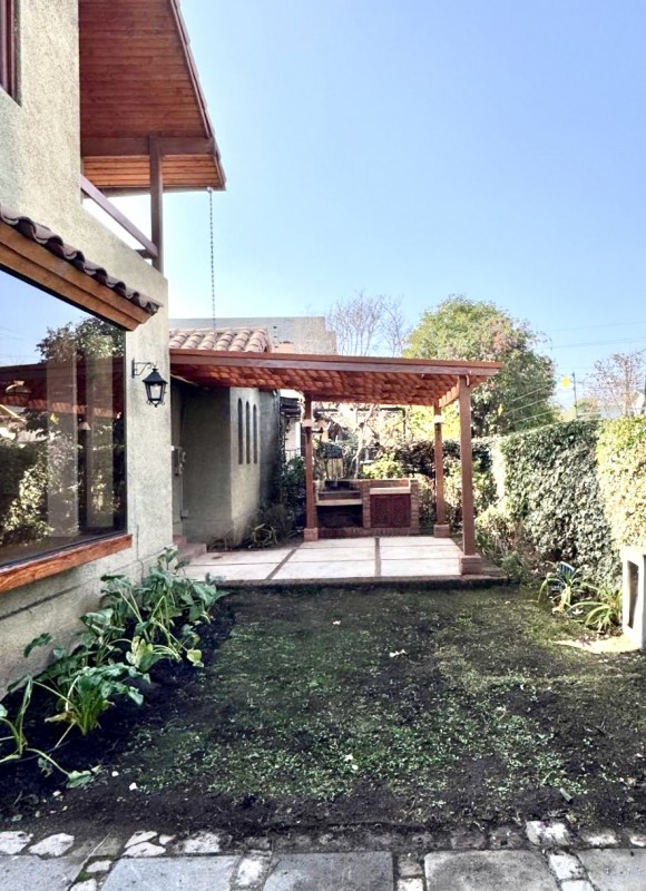 Amplia, Remodelada, 4D3B+Estar+2E