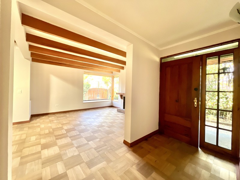 Amplia, Remodelada, 4D3B+Estar+2E