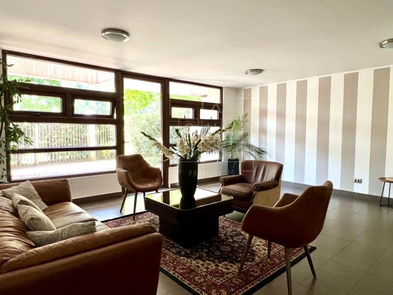Impecable, Vistas A Jardines Interiores, 3D2B+Sala+2E1B