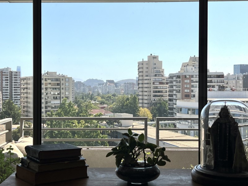 Amplio, Vista Despejada, 4D/4B + Sala de Estar, 3E/1B