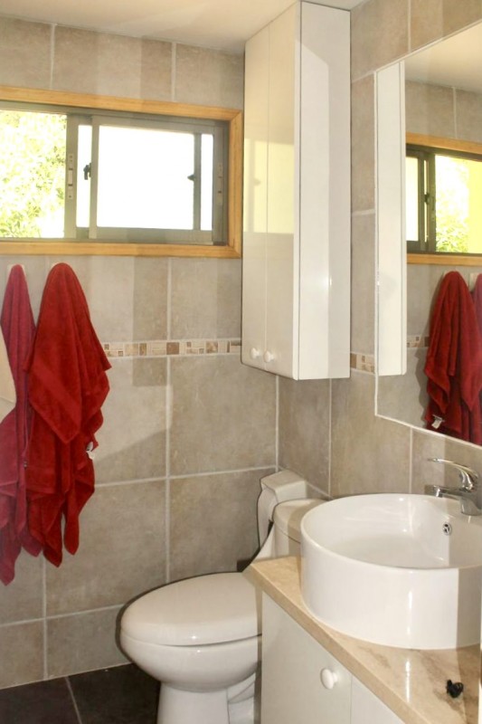 Lomas Blancas, Casa Amoblada 5D/4B, Escritorio + 2E y Bodega