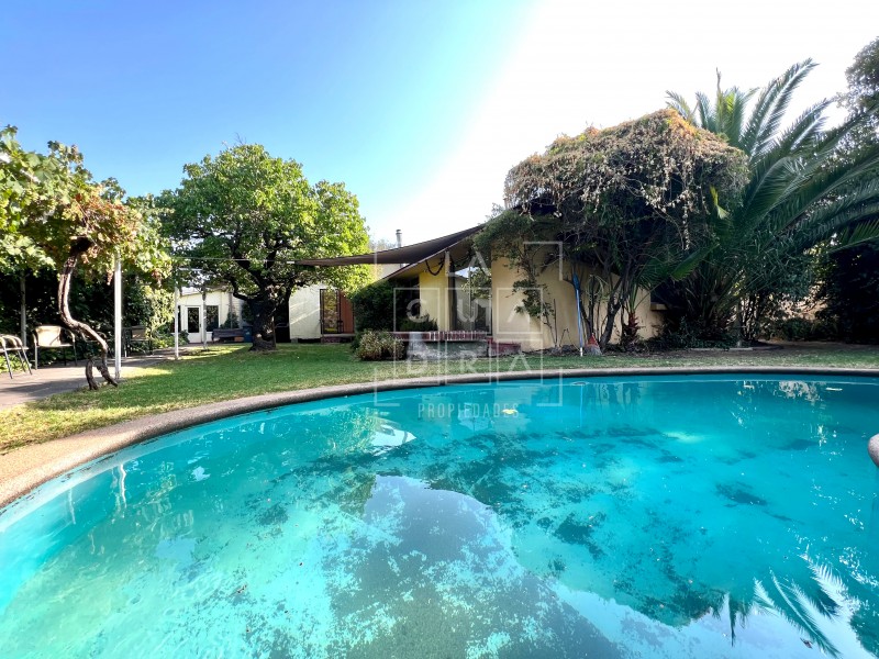 Gran Terreno, Ideal Townhouse