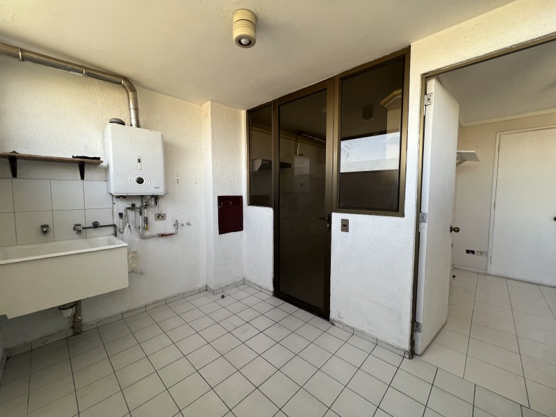 Espacios Amplios, Gran Terraza y Vista 4D3B+2E1B