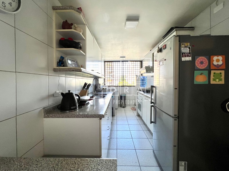 Amplio y Bien Distribuido, 4D3B + 1E1B