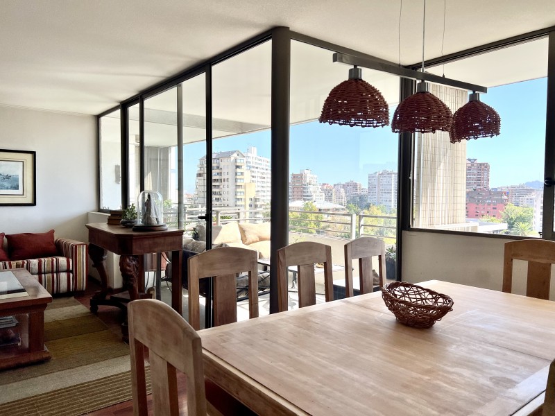 Amplio, Vista Despejada, 4D/4B + Sala de Estar, 3E/1B