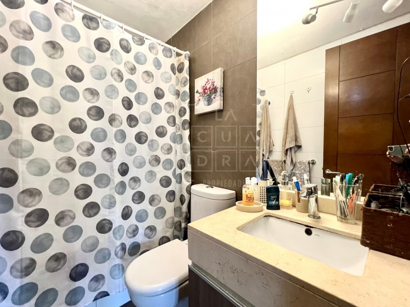 Impecable, Vistas A Jardines Interiores, 3D2B+Sala+2E1B
