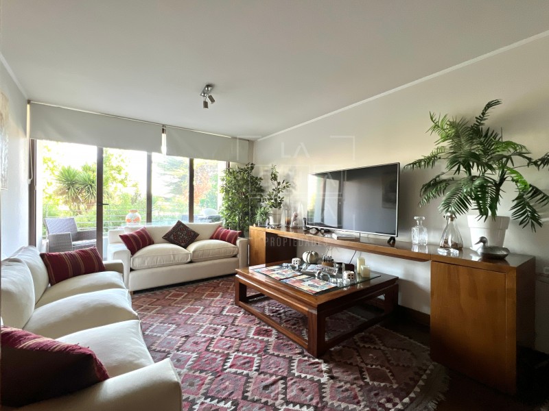 Impecable, Vistas A Jardines Interiores, 3D2B+Sala+2E1B
