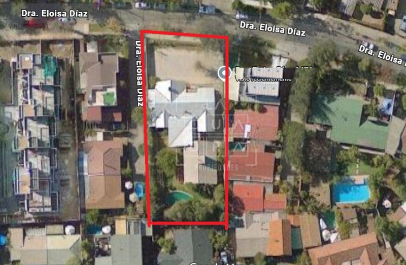 Gran Terreno, Ideal Townhouse
