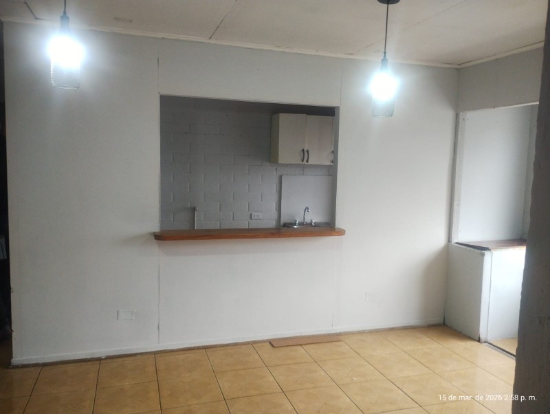Departamento 4To Piso. Calle Emma Jauch Linares