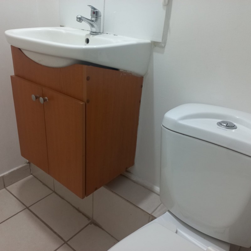 Departamento y Estacionamiento en Primer Pisode Linares