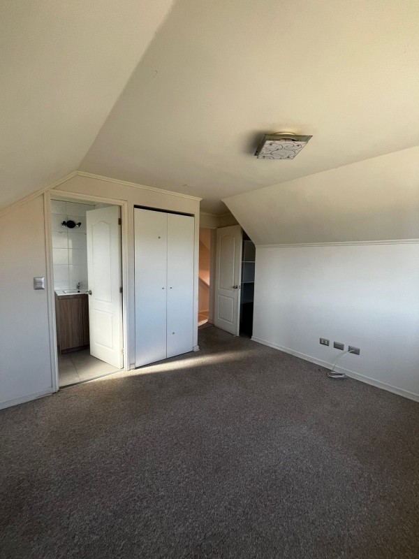 Amplia Casa Remodelada Huertos de Linares