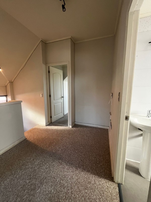 Amplia Casa Remodelada Huertos de Linares