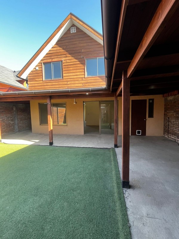 Fotografía de Amplia Casa Remodelada Huertos de Linares