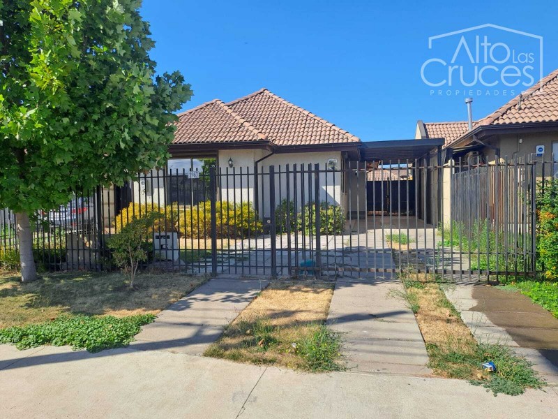 Casa en Valles del Country Talca