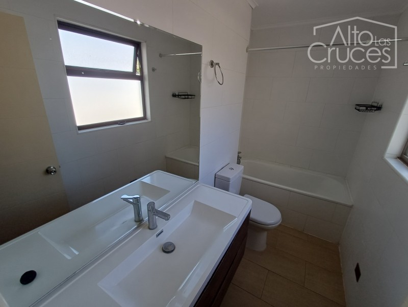 Casa en Condominio Portal las Rastras Talca