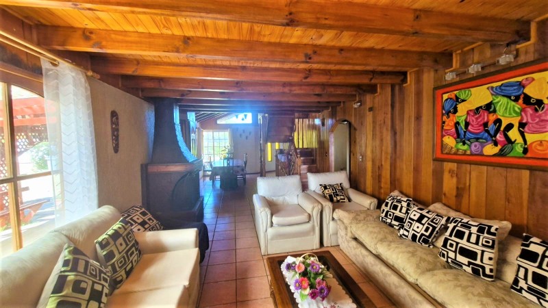 Venta Casa Vista Al Mar A Pasos de la Playa Punta de Tralca