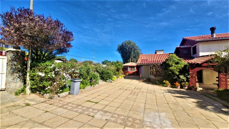 Venta Casa Vista Al Mar A Pasos de la Playa Punta de Tralca