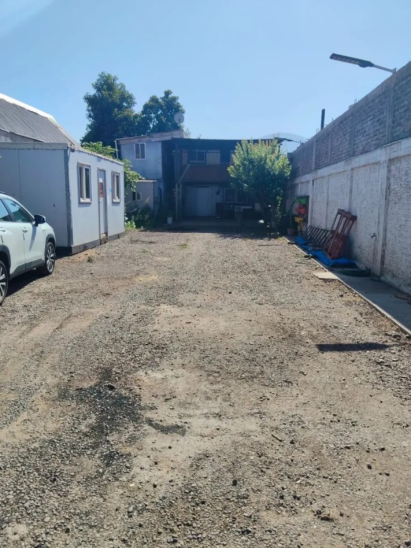 Recoleta Se Vende Amplio Sitio Comercial de Recoleta.