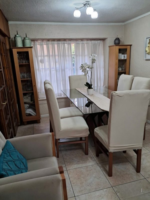 Santiago Centro Casa en Venta Valle Verde 5B-3B