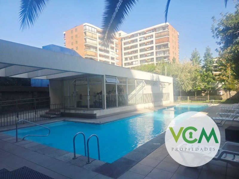 Homestudio Con Estacionamiento Bodega| Av Irarrazaval Ñuñoa