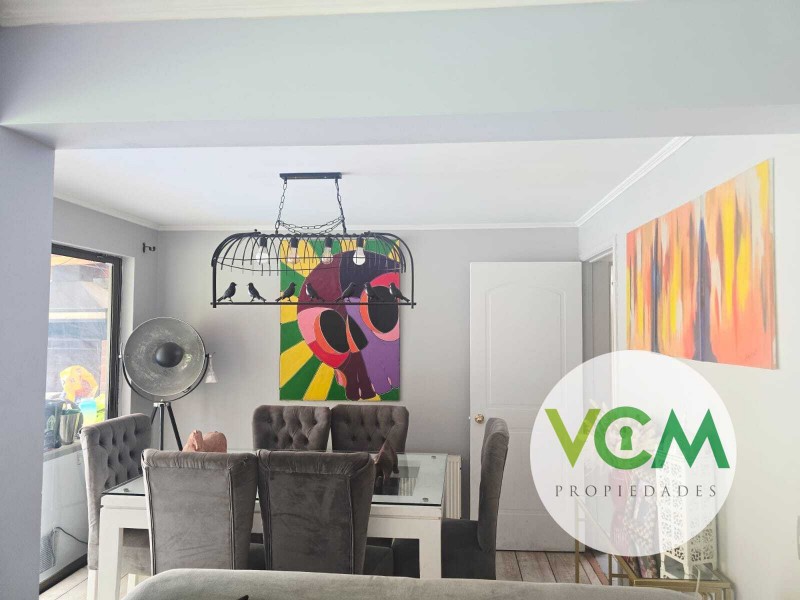 Venta Casa 5D + 3B | Condominio los Tineos | Huechuraba