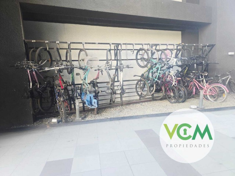 Homestudio Con Estacionamiento Bodega| Av Irarrazaval Ñuñoa