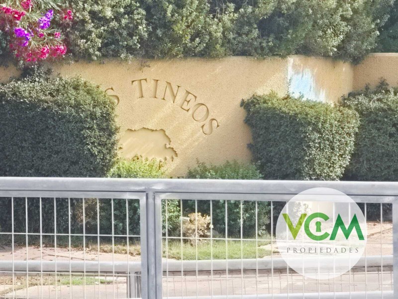 Venta Casa 5D + 3B | Condominio los Tineos | Huechuraba