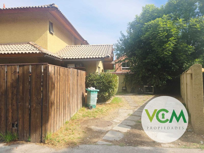 Venta Casa 5D + 3B | Condominio los Tineos | Huechuraba