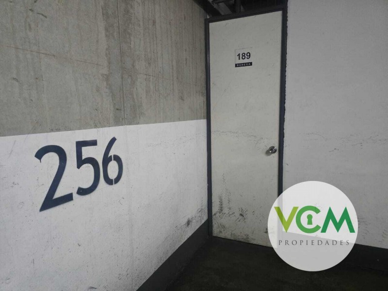 Homestudio Con Estacionamiento Bodega| Av Irarrazaval Ñuñoa