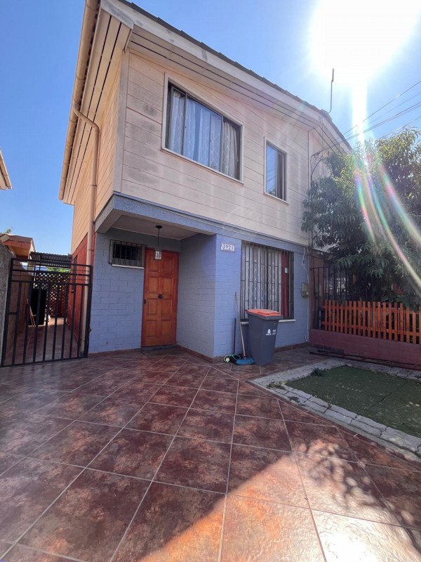 Escanilla Propiedades Vende Casa en Sector los Bosquinos