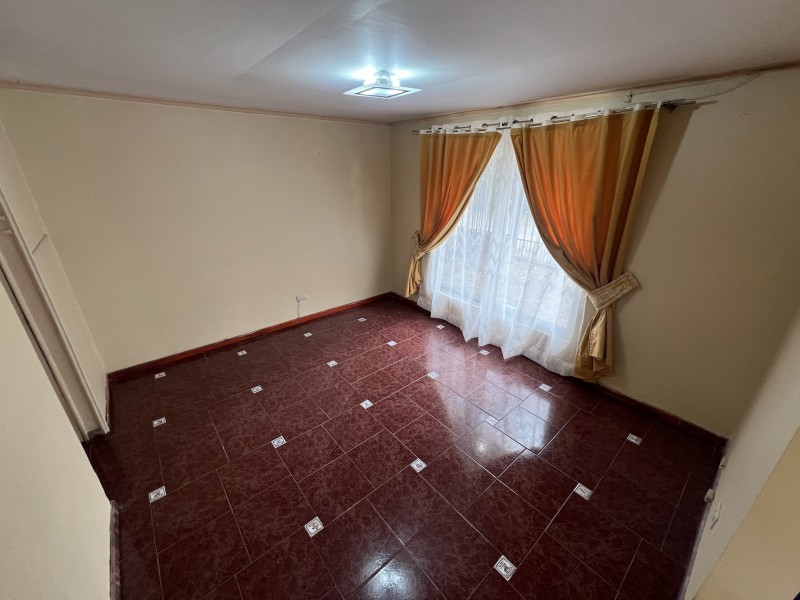 Arrendamos Amplia Casa de 3 Dormitorios 2 Baños la Florida