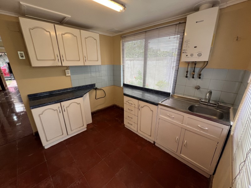 Arrendamos Amplia Casa de 3 Dormitorios 2 Baños la Florida