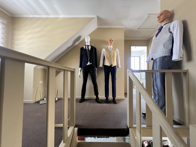Vendemos Casa Con Local Comercial en la Villa Doña Ignacia