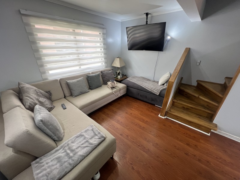 Vendemos Casa de 3 Dormitorios en Condominio Patio Ingles Ii