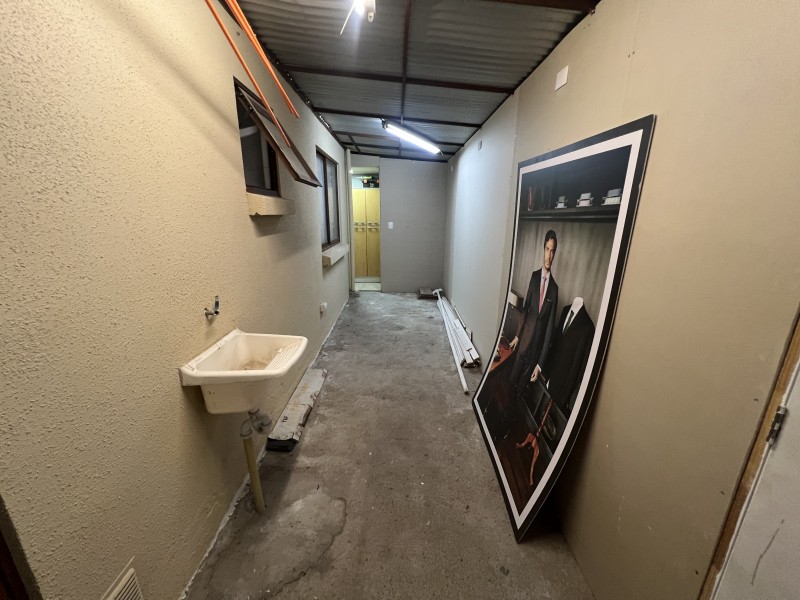 Vendemos Casa Con Local Comercial en la Villa Doña Ignacia