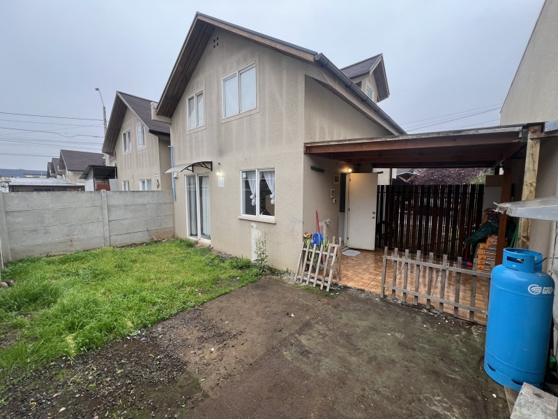 Arrendamos Casa de 4 Dormitorios 2 Baños en Flores de Pucara