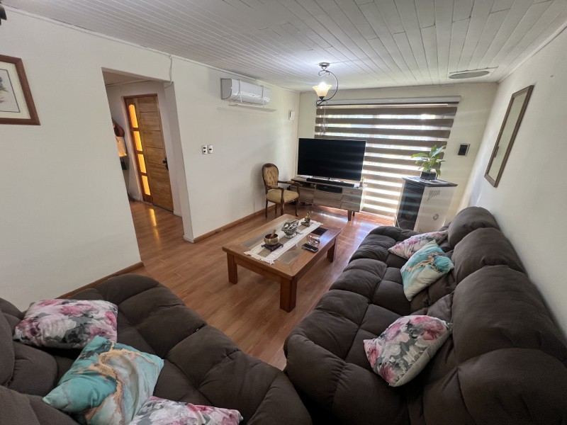 Vendemos Casa de 3 Dormitorios en Av Principal Villa Galilea