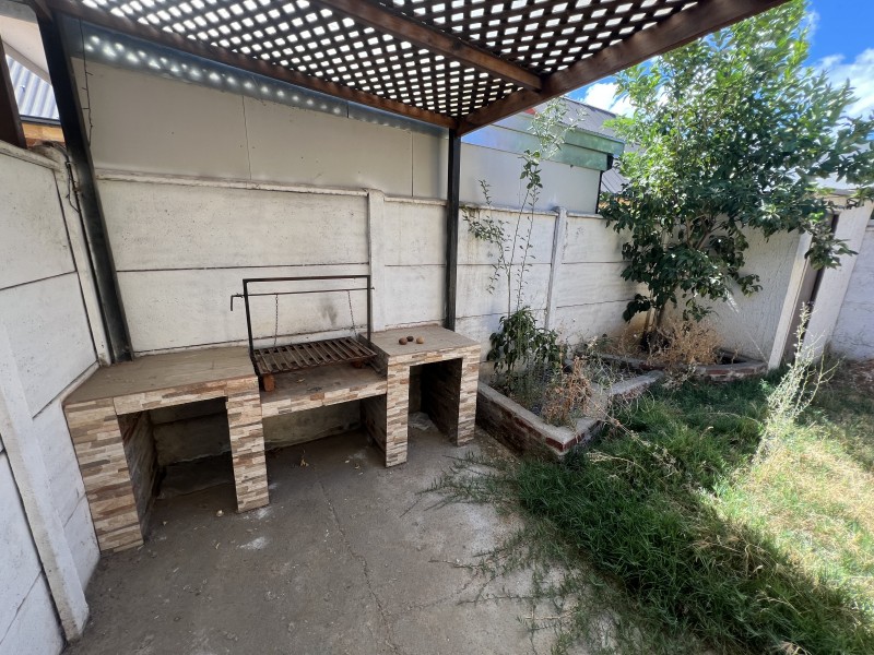 Vendemos Casa de 2 Dormitorios 1 Baño en Villa Bicentenario